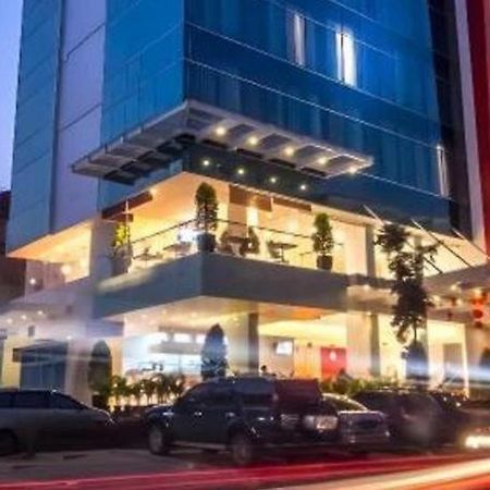 雅加达红星酒店 外观 照片