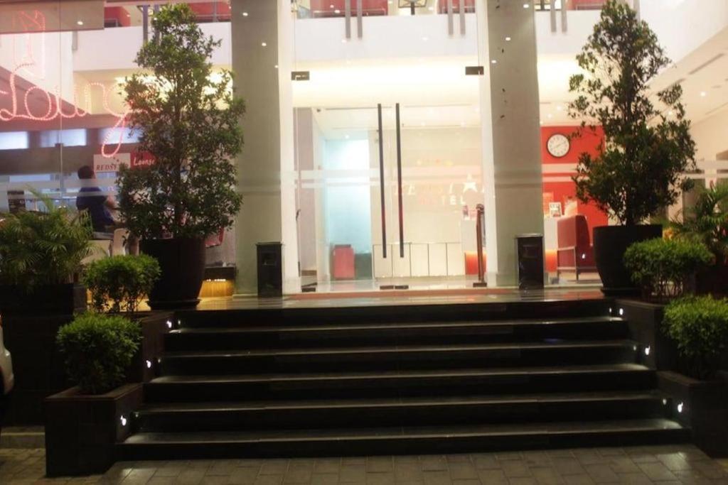 雅加达红星酒店 外观 照片