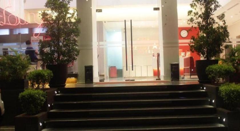 雅加达红星酒店 外观 照片