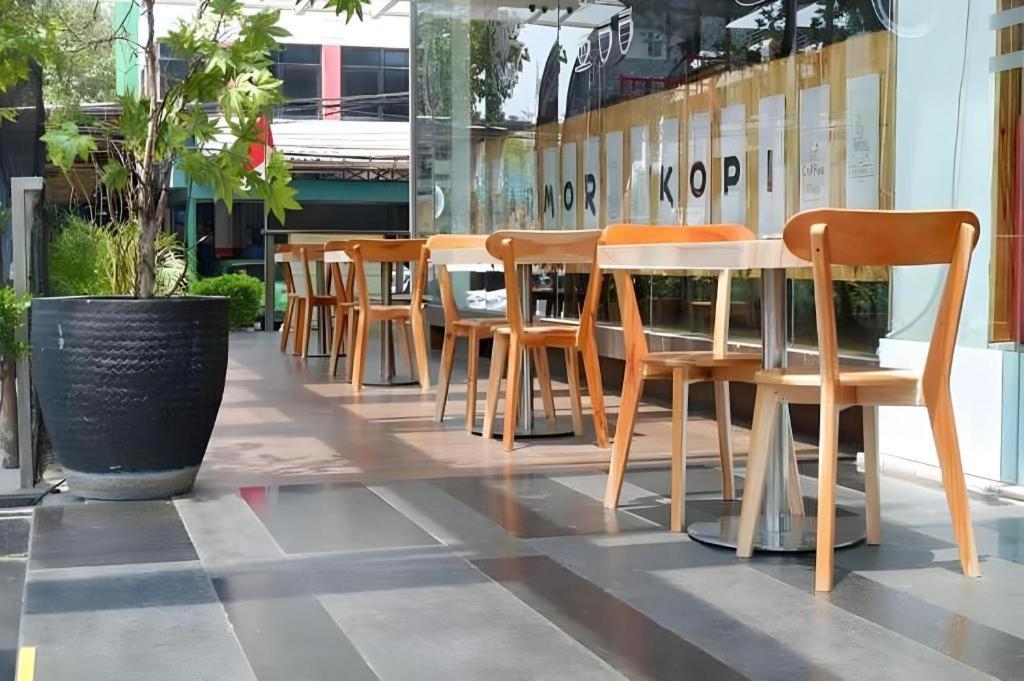 雅加达红星酒店 外观 照片