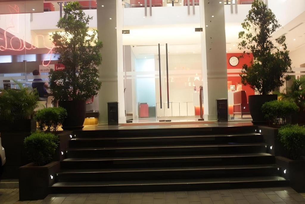 雅加达红星酒店 外观 照片
